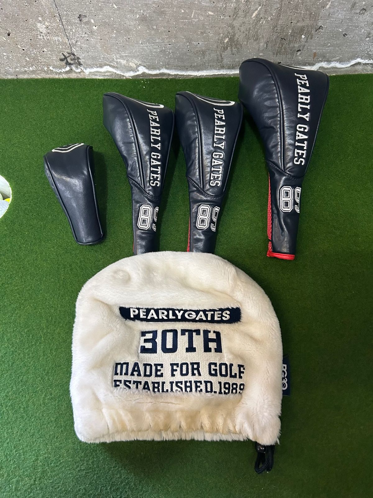 PEARLY GATES 30th 限定キャディバック 中古 使用感あり