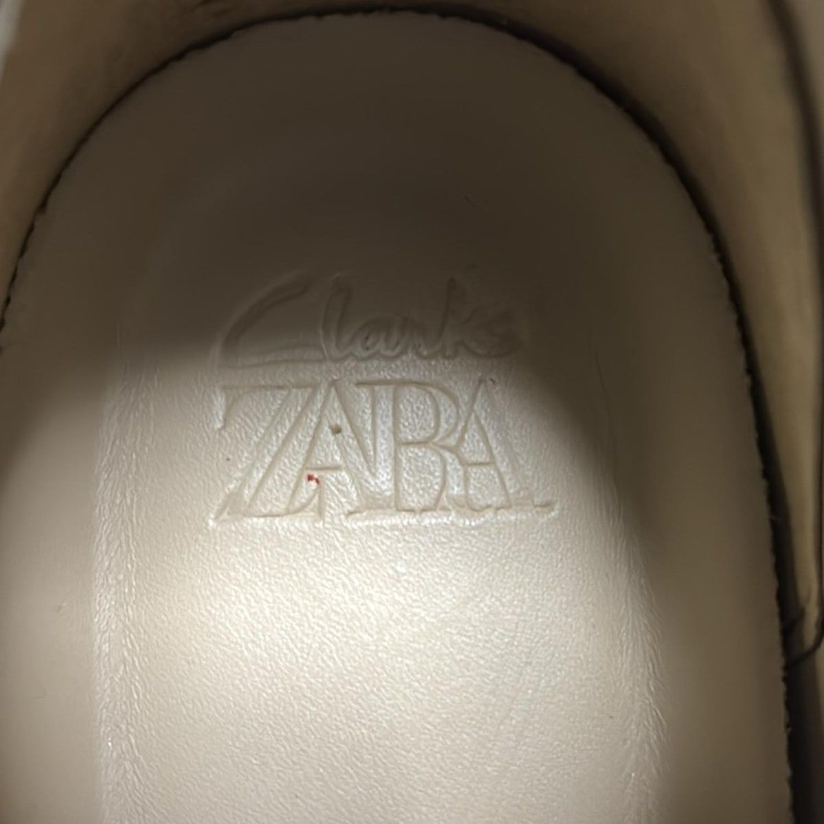 Clarks クラークス