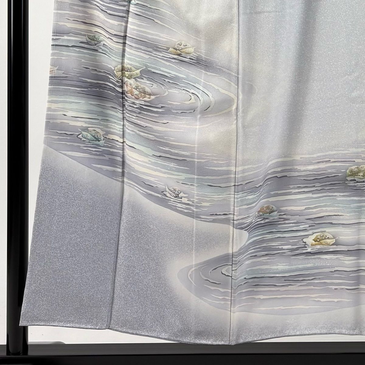 訪問着 身丈153.5cm 裄丈61.5cm S 袷 落款 流水 葉柄 金彩 ぼかし 灰色 正絹 秀品