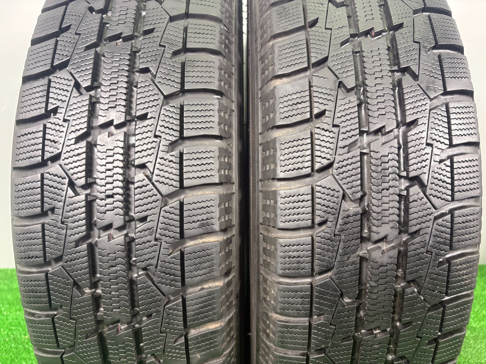 165 70R14 トーヨー GARITGIZ 2020年製 4本 冬タイヤ スタッドレス TA611