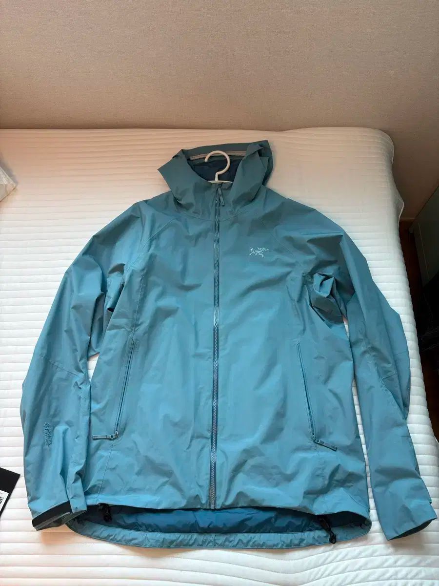 ARC TERYX アークテリクス カディン フーディー ジャケット ソール WHO