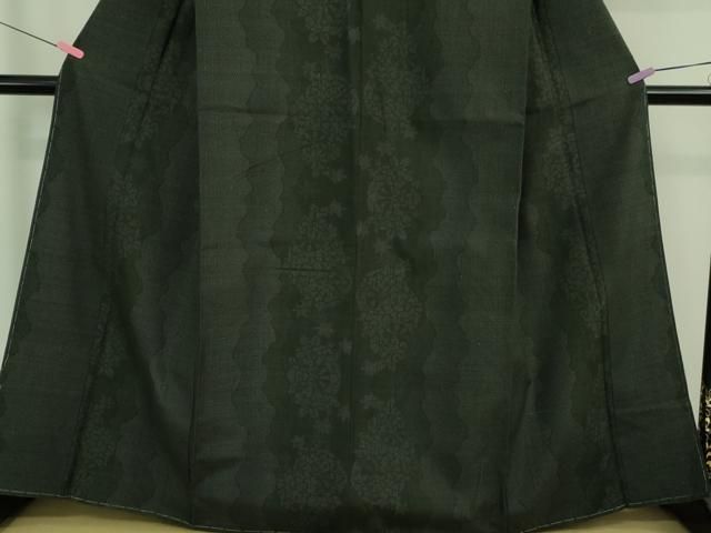 平和屋着物□極上 結城紬 80亀甲 源氏車花文 よろけ縞 黒緑色地 逸品