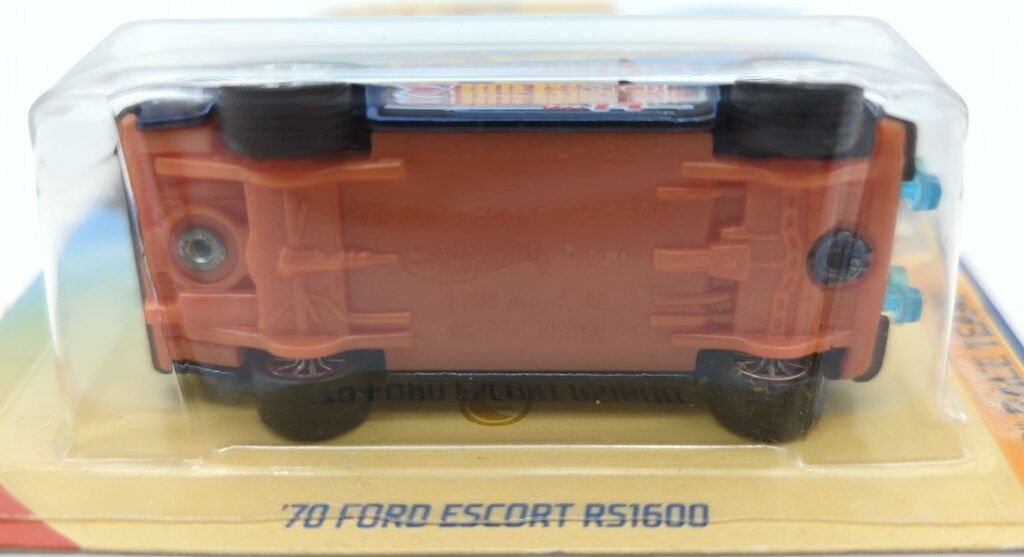 Hot Wheels ルノー F1 R25 ジャンカルロ・フィジケラ 1/18 ミニカー