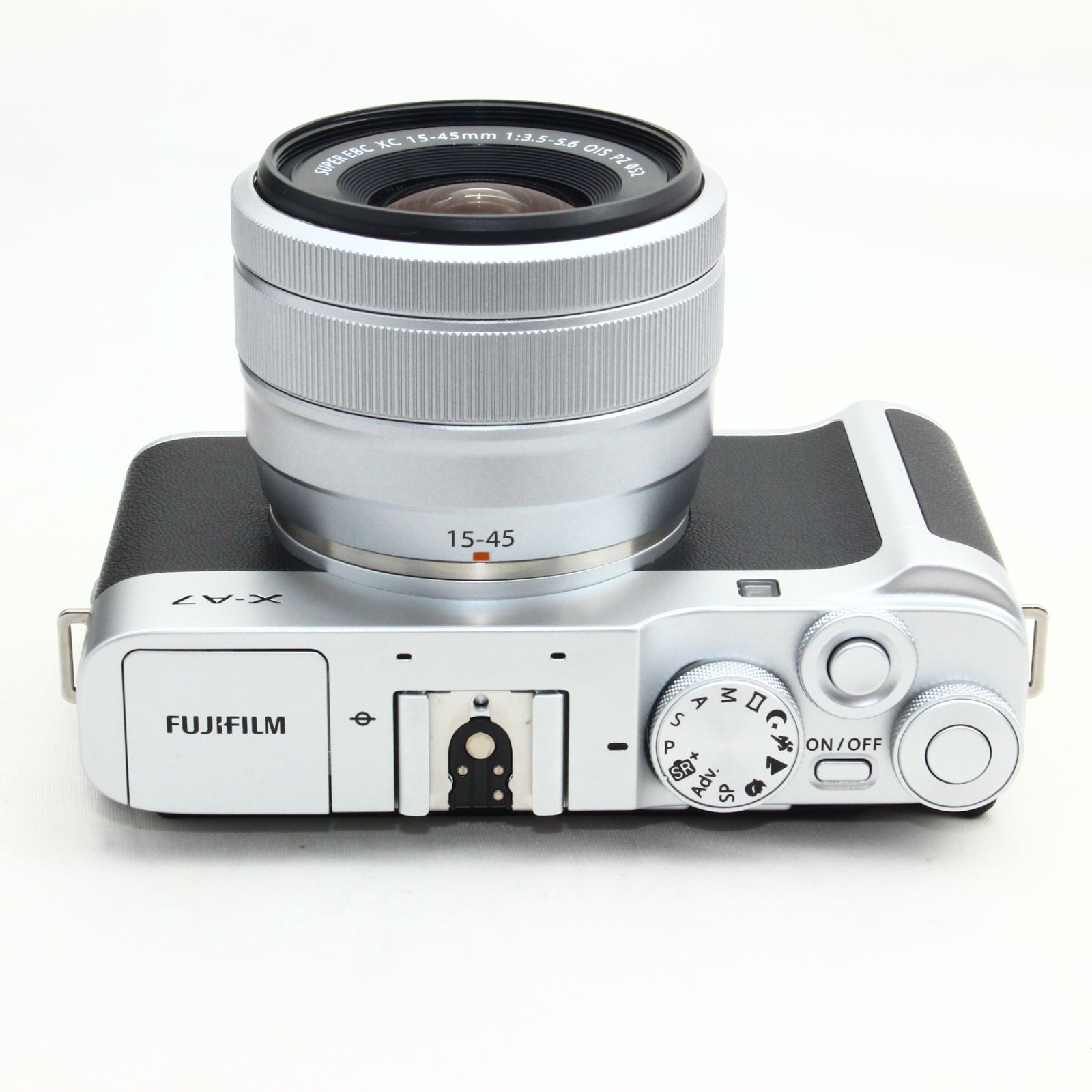 FUJIFILM X-A7 レンズキットシルバー 美品 フジフイルム X-A7 ボディ