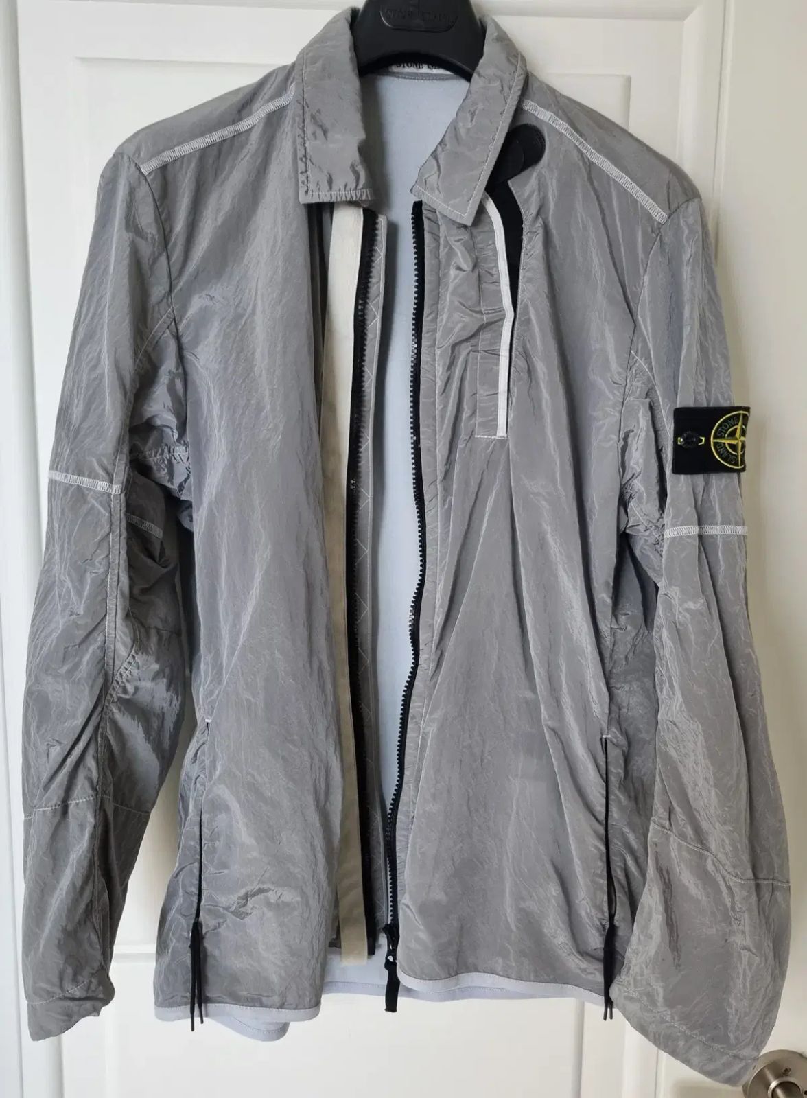 百貨店販売モデル STONE ISLAND ストーンアイランド ナイロンメタル ウインドブレーカー シャツ ジャケット アイス l