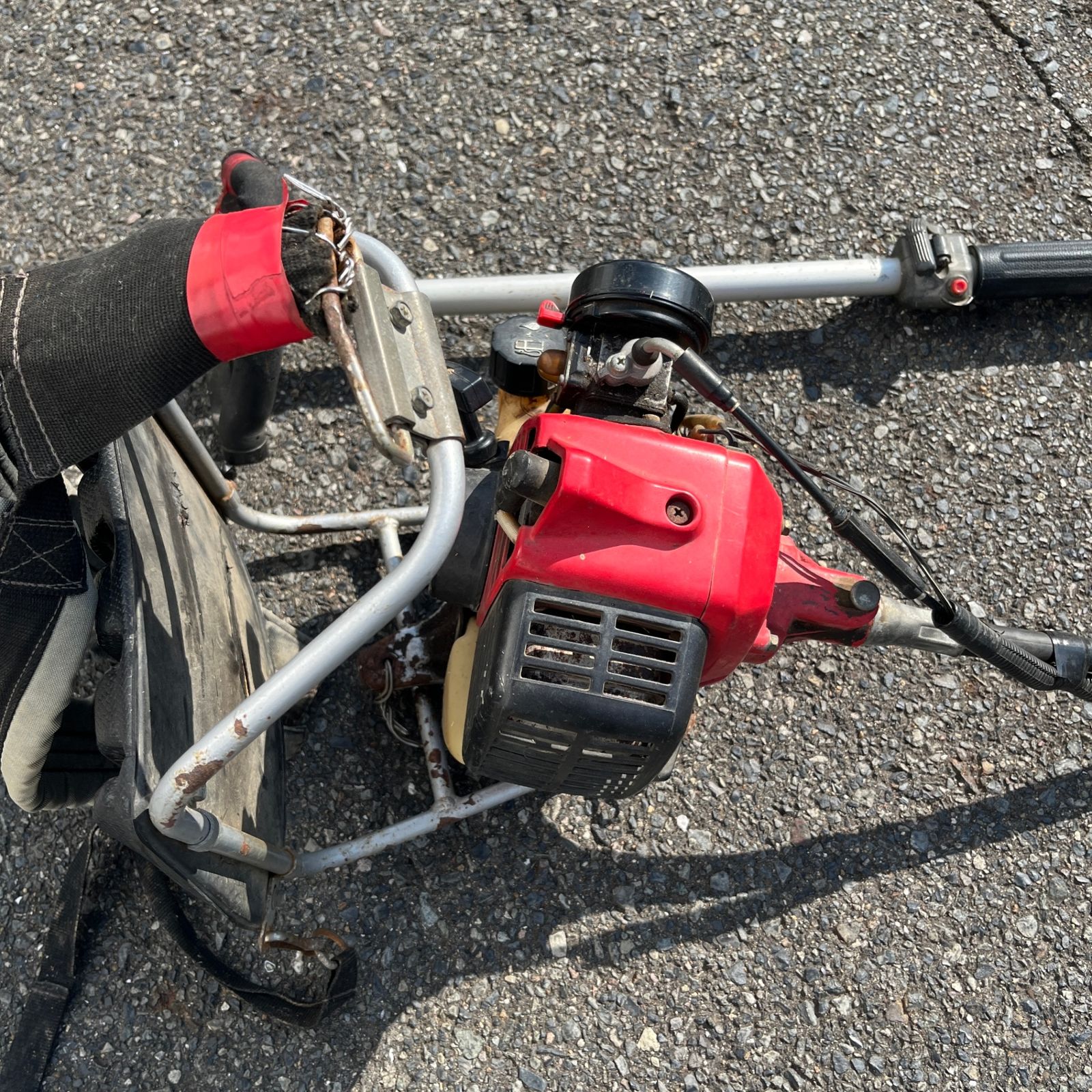 店頭引取限定丸山 背負い式草刈機 刈払機 MBS2630 エンジン 動作確認  