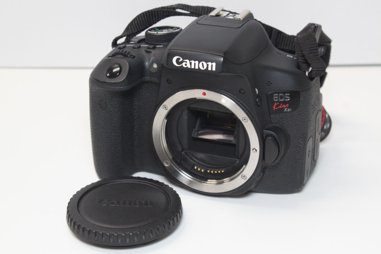 Canon EOS Kiss X8i デジタル一眼レフカメラ EOS Kiss X8i - キヤノンカメラミュージアム