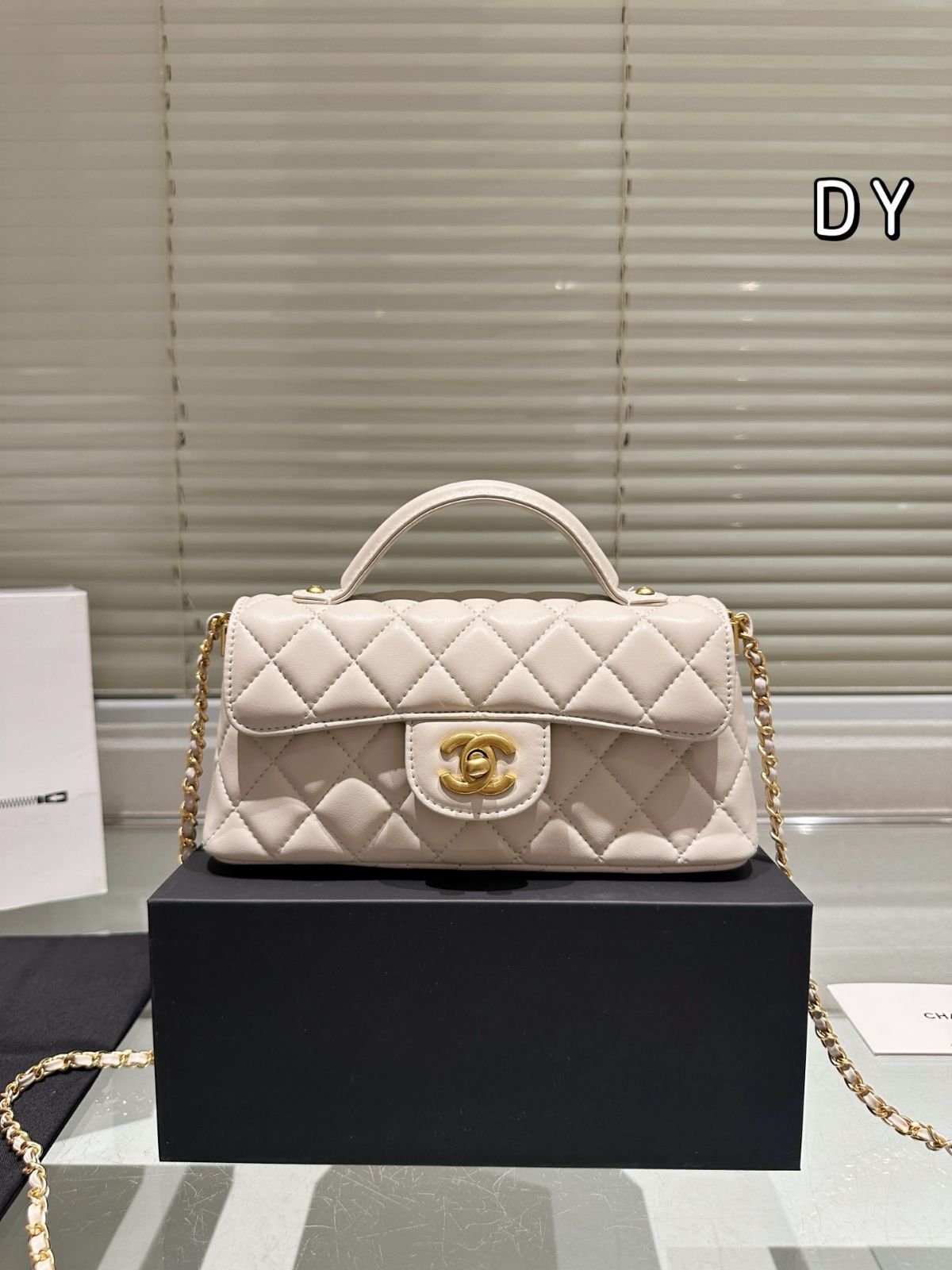 今日特価】Chanel 25P Chain Bag シャネル 25P チェーンバッグ