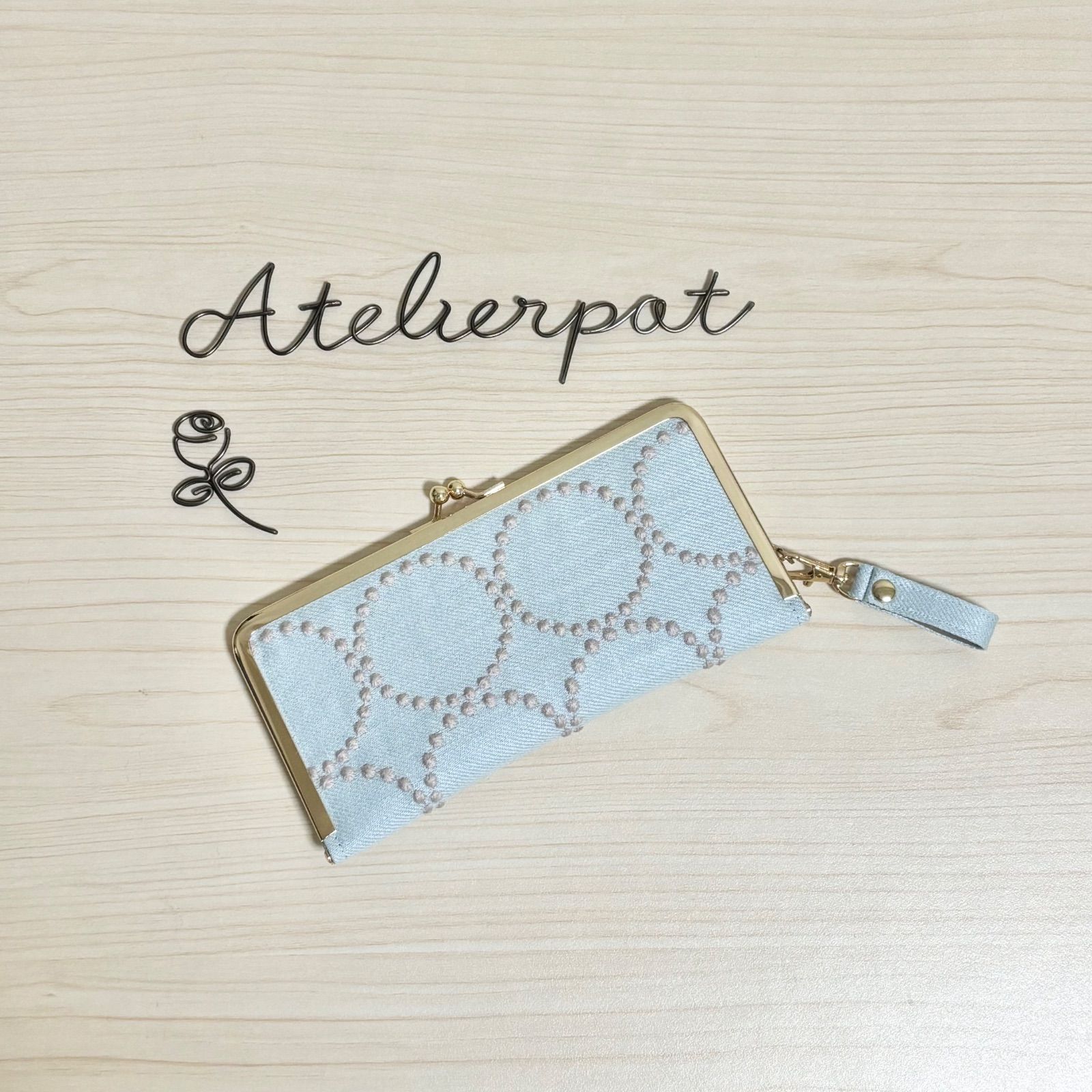 ☆ミナペルホネン☆tambourine lightblueのがま口財布☆持手付 - メルカリ