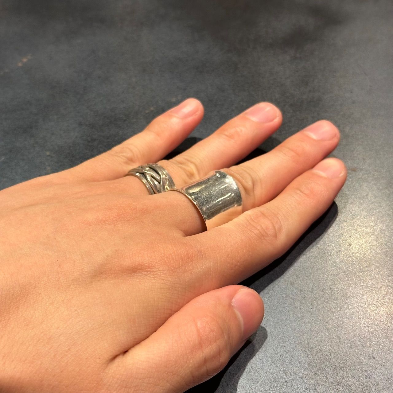 特別価格 SILVER925 MOVING DESIGN RING/シルバー/リング アクセサリー