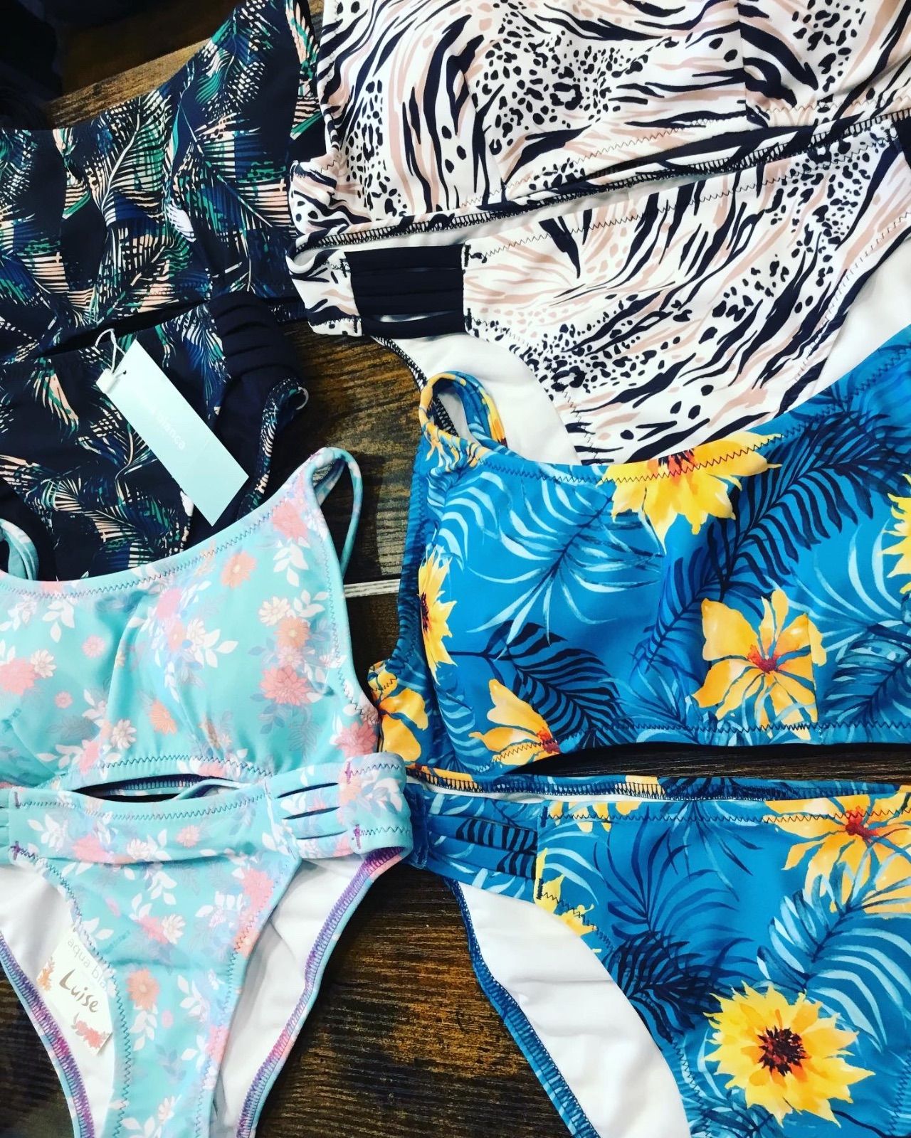 aqua blanca Sporty Bikini - レギンス Set