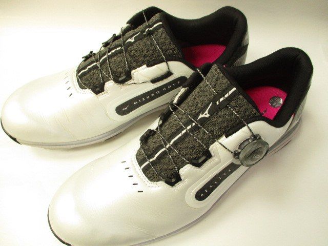 【中古】mizuno メンズ　ミズノ　ネクスライトSLボア シューズ 28cm/ホワイト×ブラック/0/0[7343]
