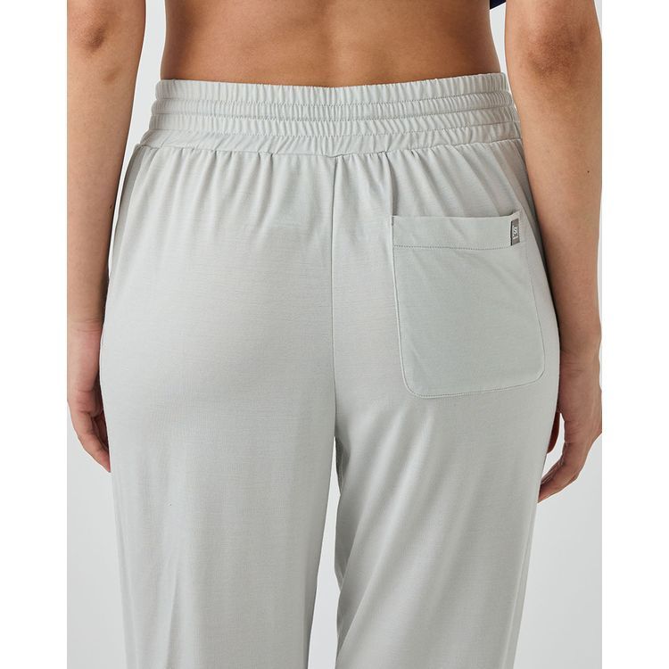 ピラティス フィットネス