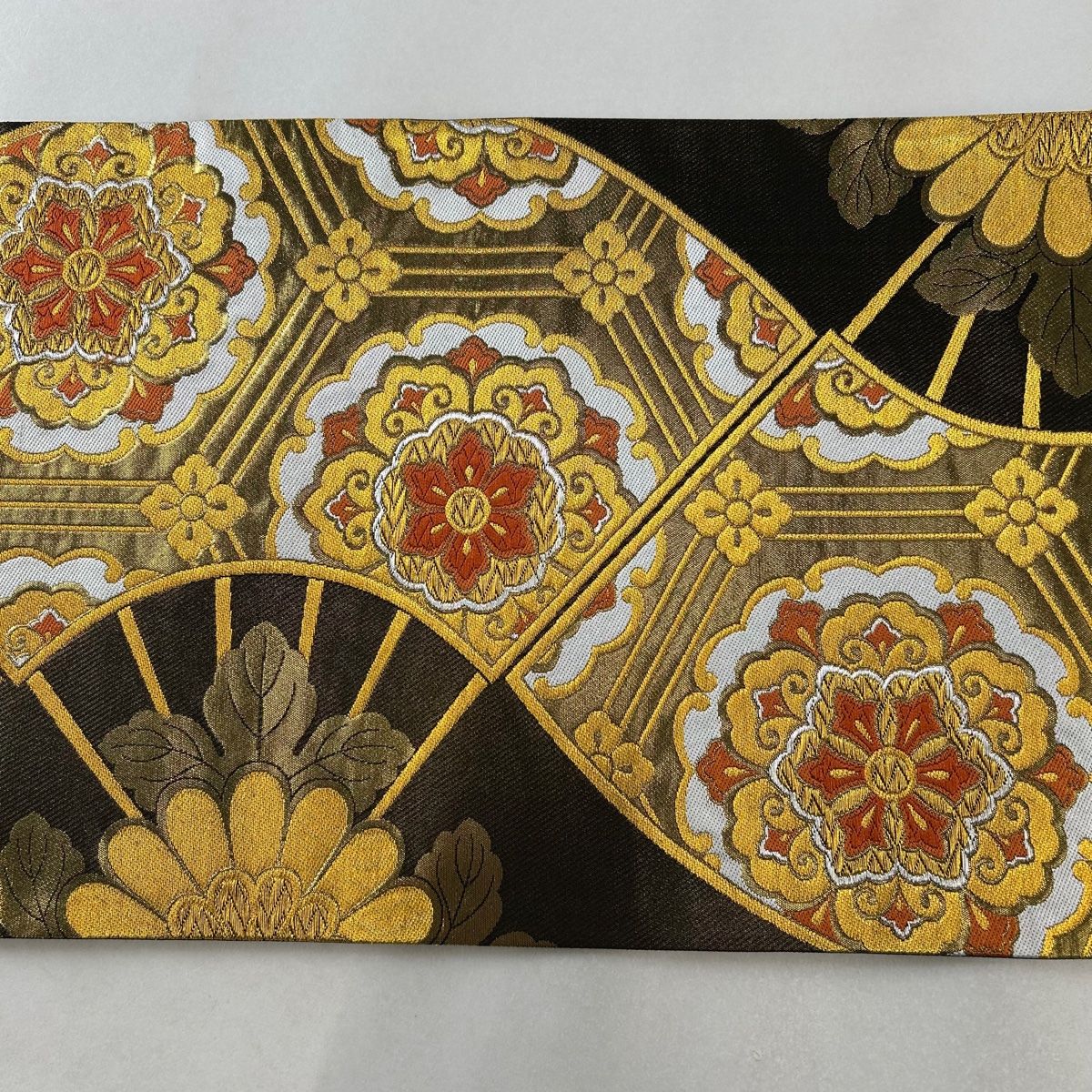 袋帯 名品 落款 帝王紫 天平秀紫華文 金糸 箔 銀色 お太鼓柄