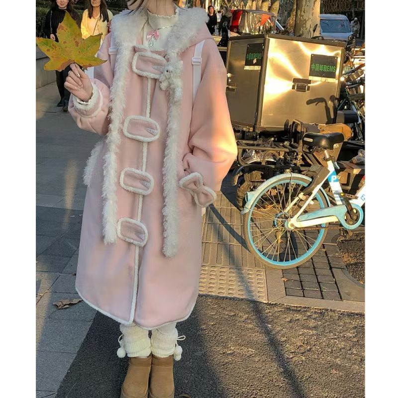 のクロワッサン牛角ボタン膝丈コートジョイントウールキャップコート秋冬婦人服