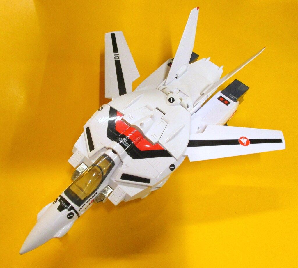 バンダイ (タカトク復刻) VF-1Aバルキリー 一条輝機 1/55 - メルカリ