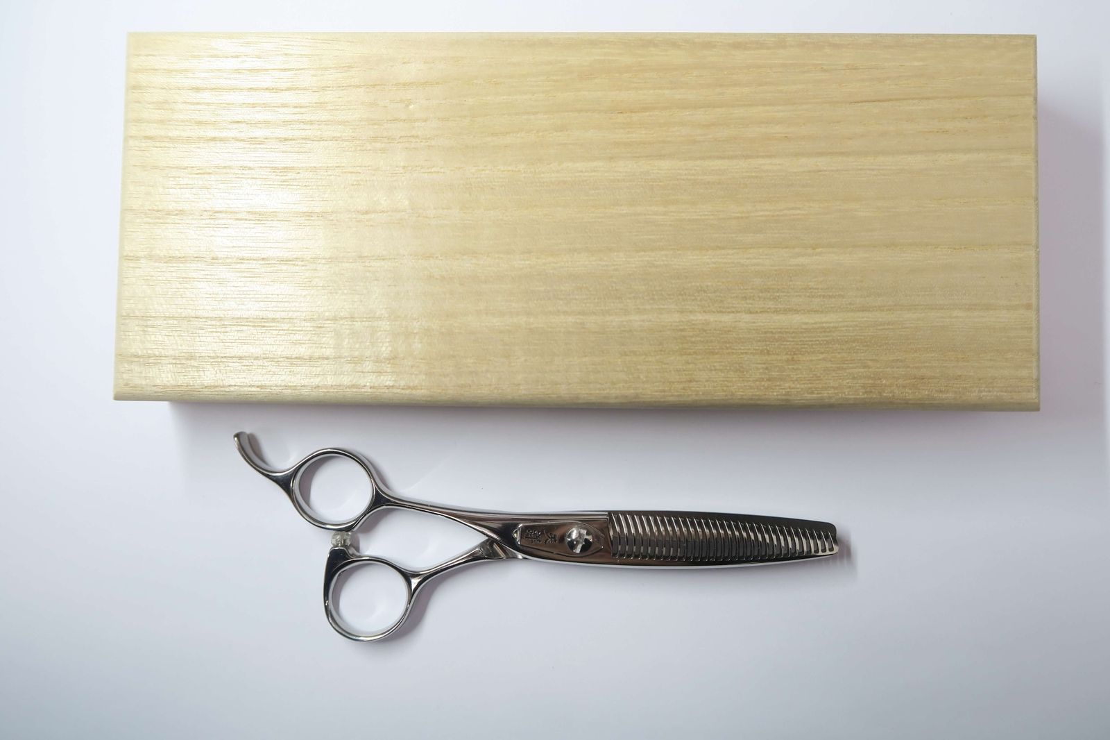 Bランク【天洋 Tenyo】 S3 シザー 美容師・理容師 6.8インチ 右利き