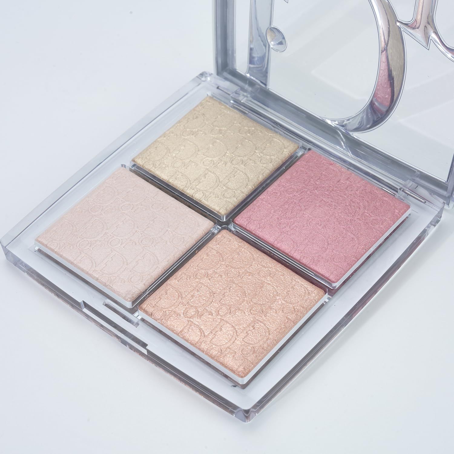 Dior メイクパレット　アイシャドウ　頬紅　フェイスパウダー　リップ　マスカラ Dior メイクパレット アイシャドウ 頬紅 フェイスパウダー リップ