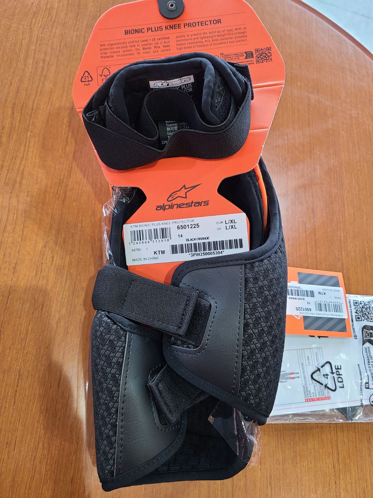 PROTECTOR バイク用ニープロテクター