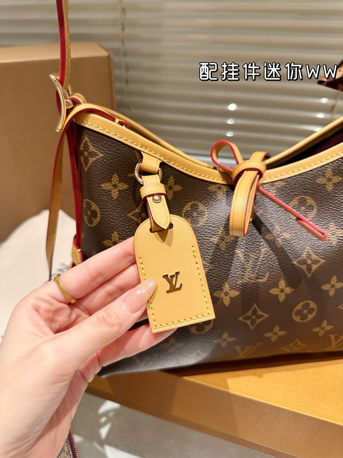 【国内発送】 LOUIS VUITTON キャリーオール NM MM キャリーオール NM MM モノグラム｜ルイ・ヴィトン 公式サイト