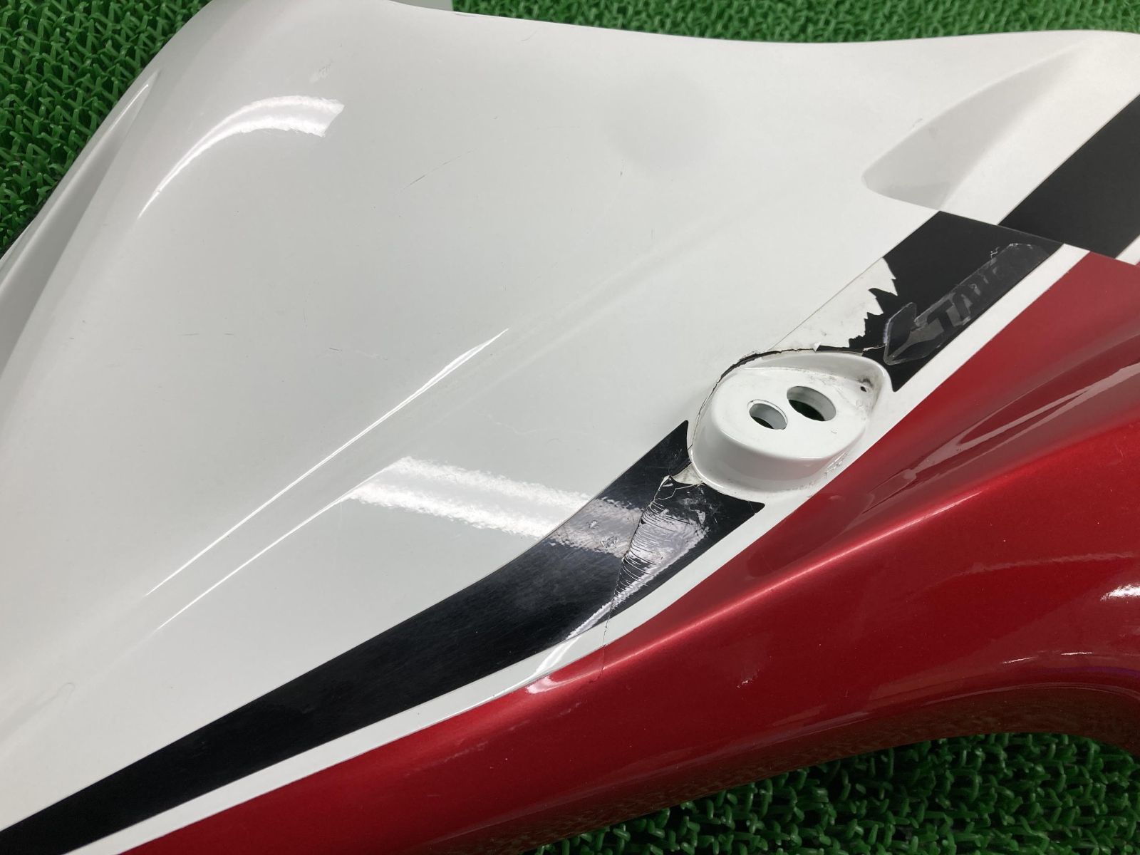 CB400SB アッパーカウル 左 パール/赤 MCE NC39 NC42 ホンダ 純正 中古