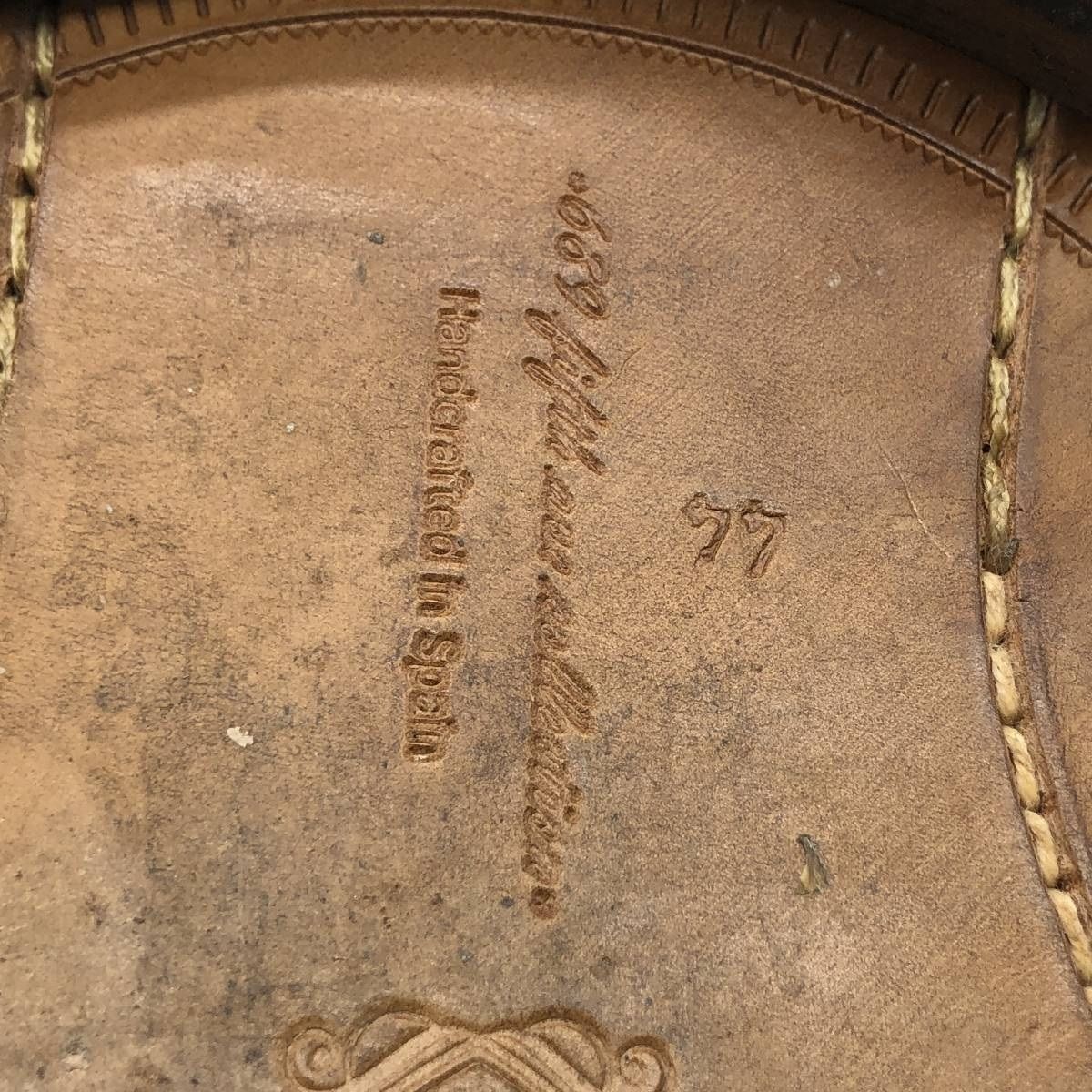 編み込み タッセルローファー