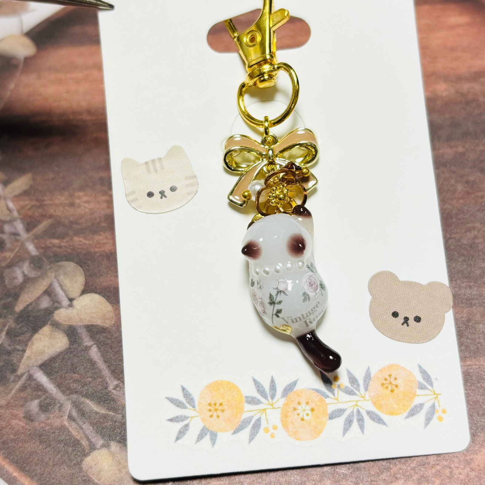 水引　お正月　レジン猫チャーム　まねき猫　ジャンピング猫　じゃれ猫　キーホルダー 水引 お正月 レジン猫チャーム まねき猫 ジャンピング猫 じゃれ