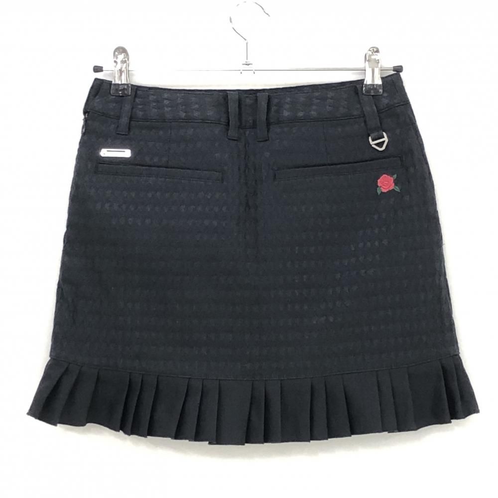 特価【超美品】セントアンドリュース スカート 黒 総柄織生地 裾