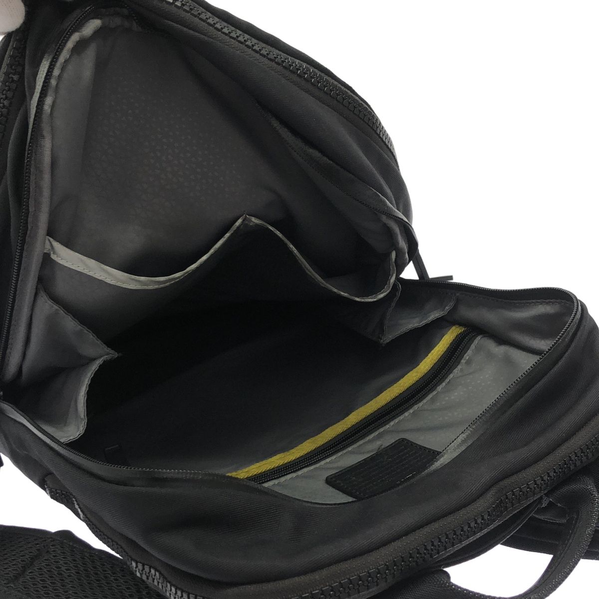 TUMI トゥミ クレストヴュー デイパック リュック 798671D ブラック