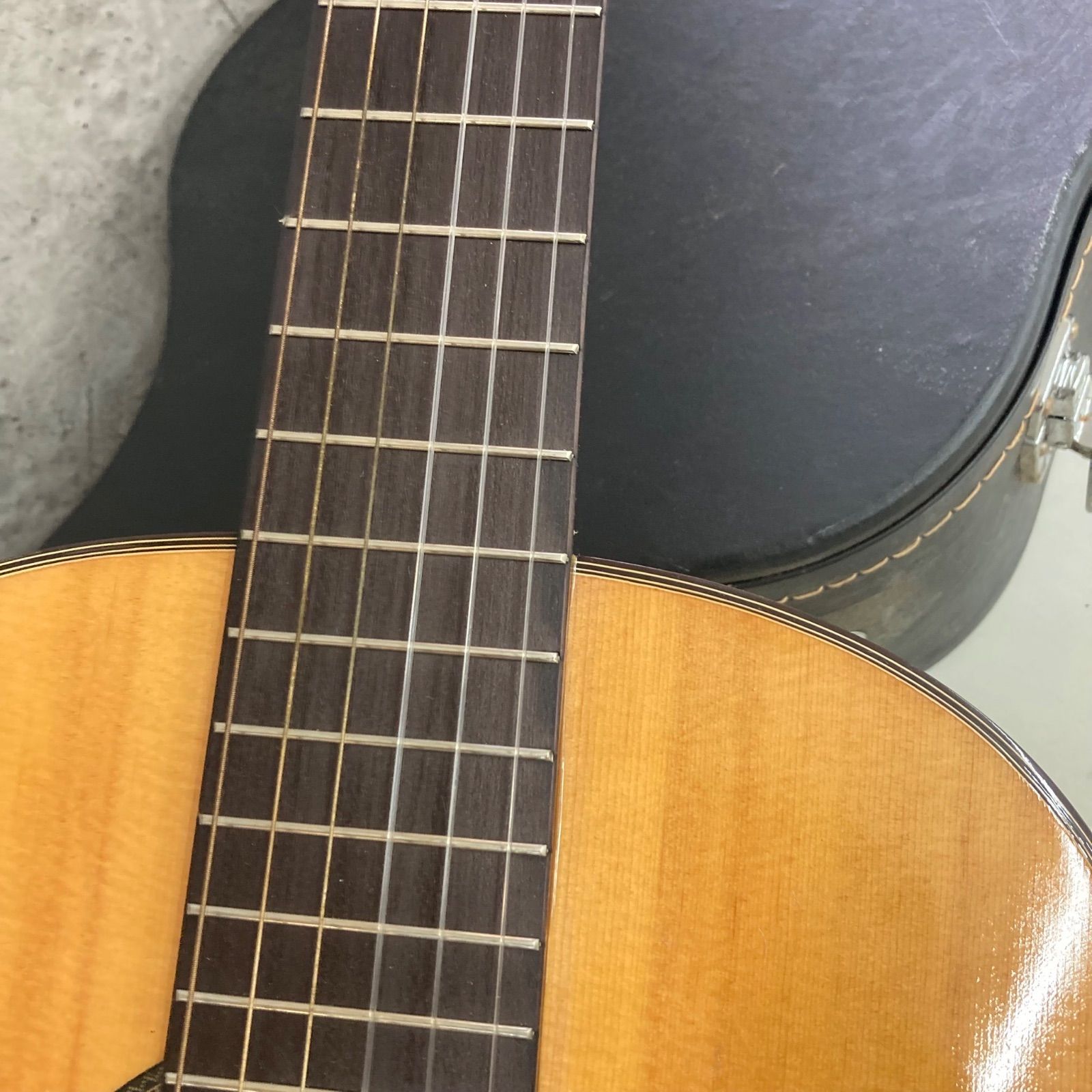 ZEN-ONクラシックギターZG-300 程度美品 - メルカリ