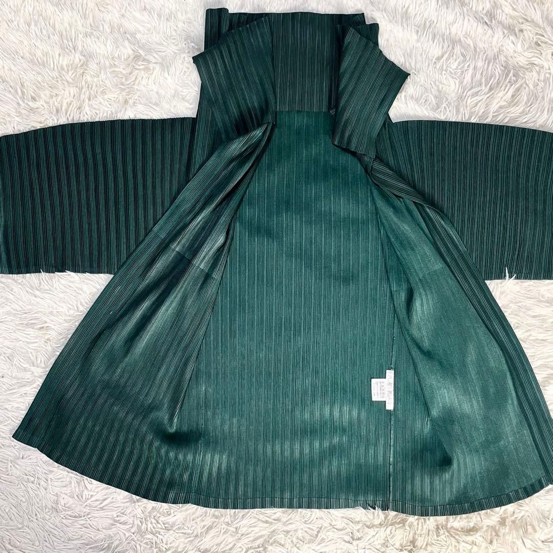 プリーツプリーズ カットソー トップス イッセイミヤケ グリーン 緑 美