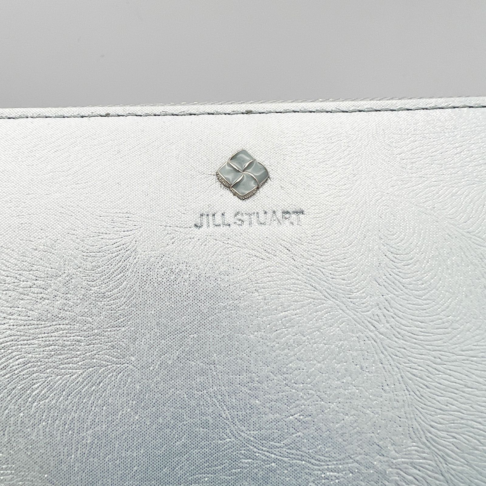 ラウンドファスナー長財布 ジルスチュアート