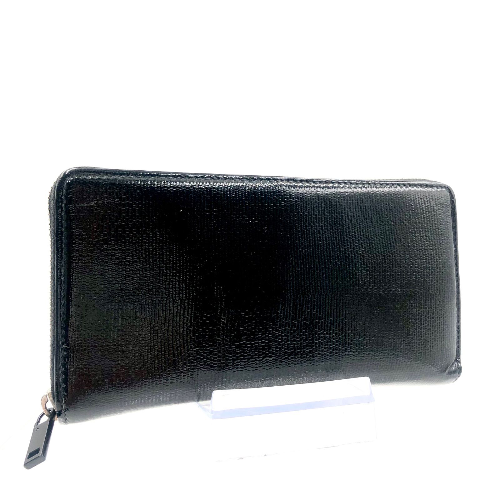 イヴ サン ローラン レザー エナメル 黒 財布