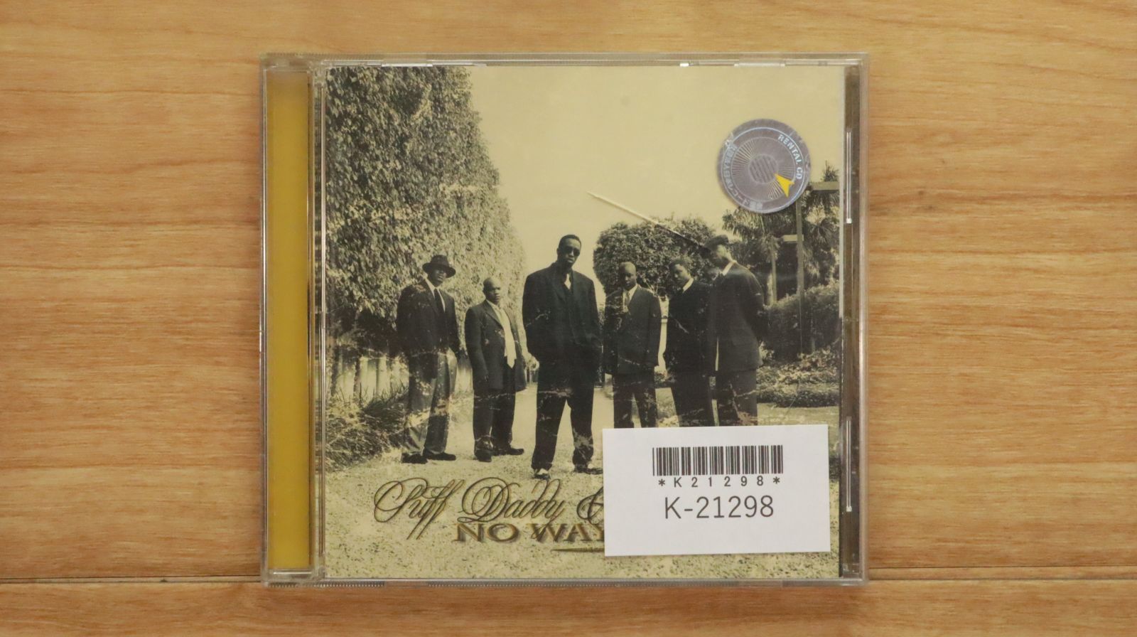 Puff Daddy & The Family レコード3点セット Amazon.co.jp: ノー・ウェイ・アウト: ミュージック