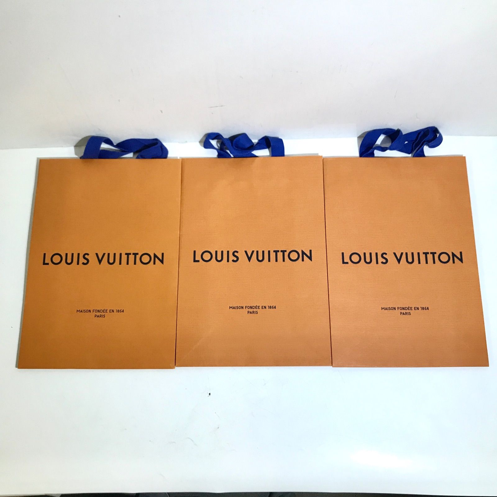 ルイヴィトン LOUIS VUITTON 大量　54枚　セット　ショッパー LOUIS VUITTON（ショップ袋）のフリマアイテム一覧