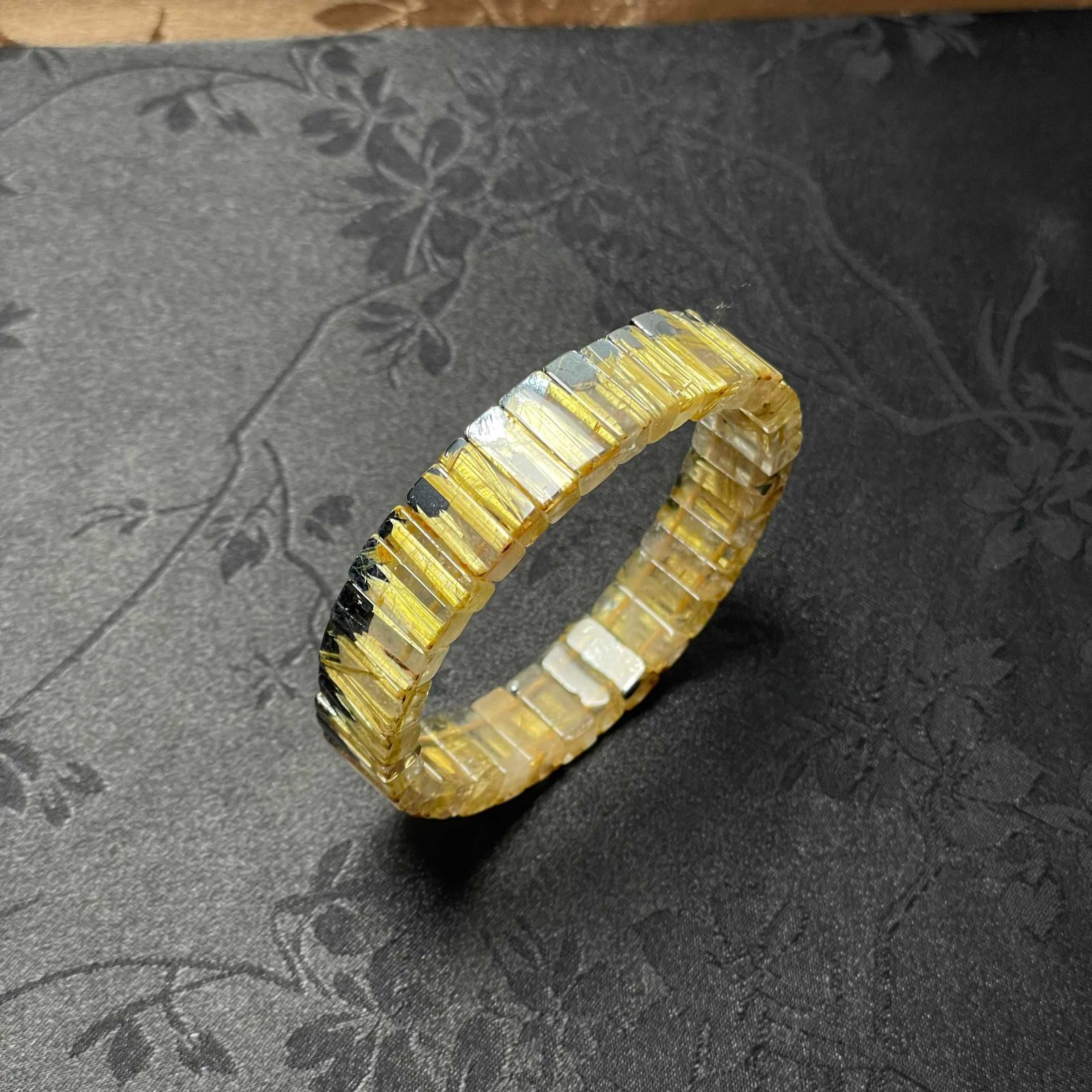 10%OFF 高級EU製 ☆太陽花タイチンルチルバングル☆黄金針水晶 