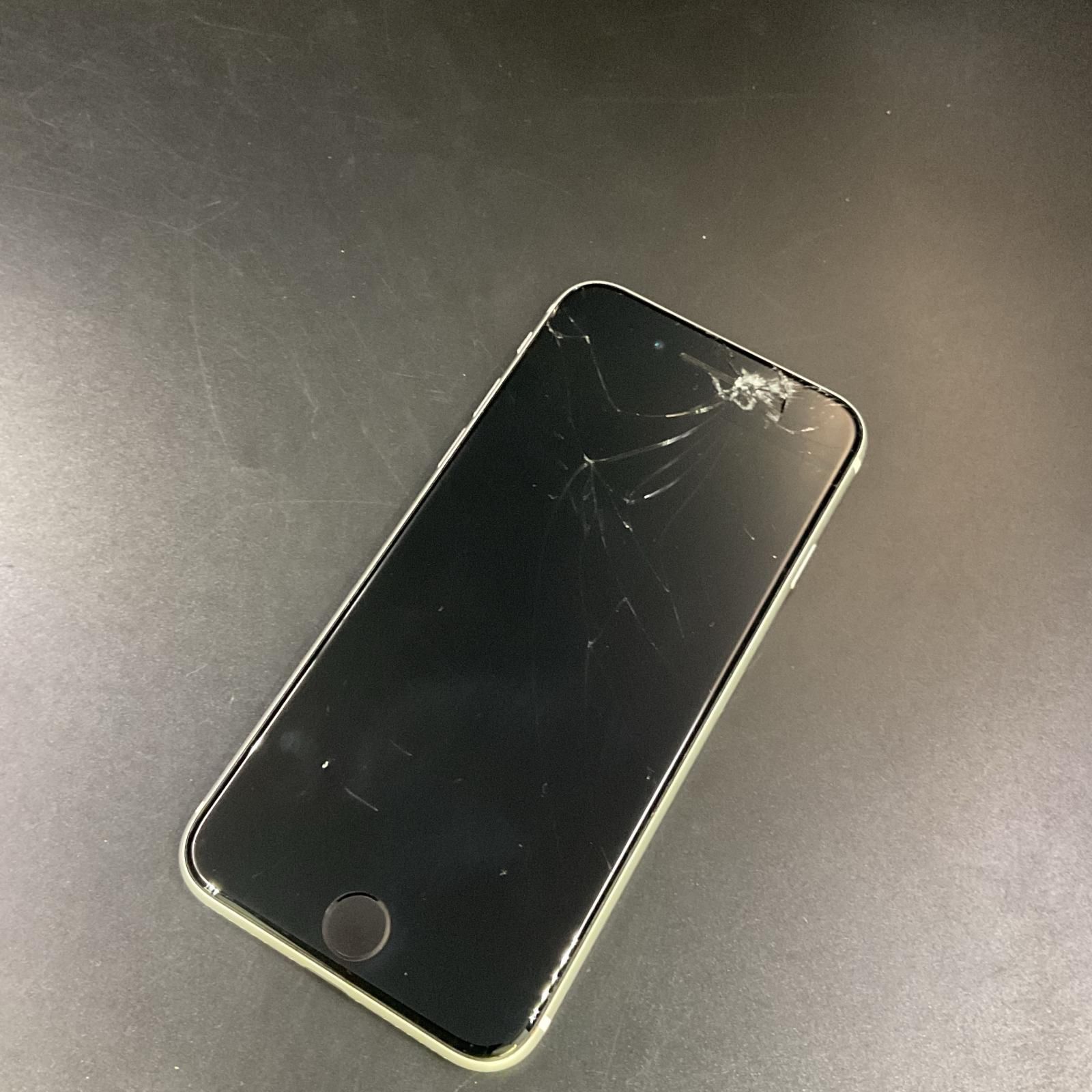 Apple iPhone SE 第2世代 64GB ブラック SIMフリー 難有 iPhone SE2