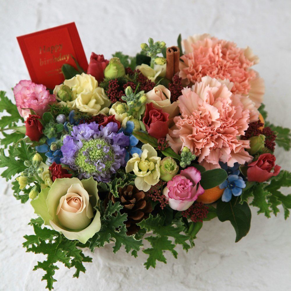 季節のお花を使った生花