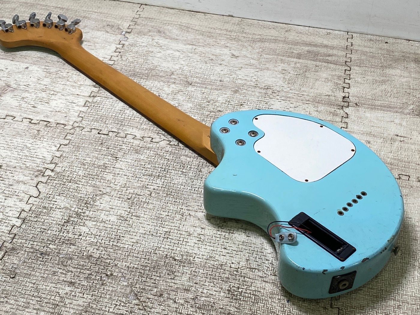 FERNANDES ZO-3 ブルー　フェルナンデス　音でます FERNANDES ZO-3 BLUE ZO3ミニギター ブルー(フェルナンデス