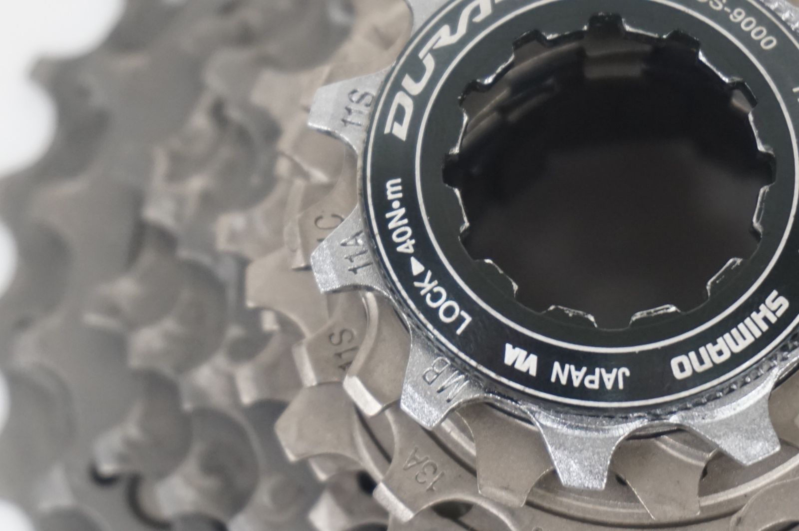 SHIMANO 「シマノ」 DURA-ACE CS-9000 11-28T スプロケット