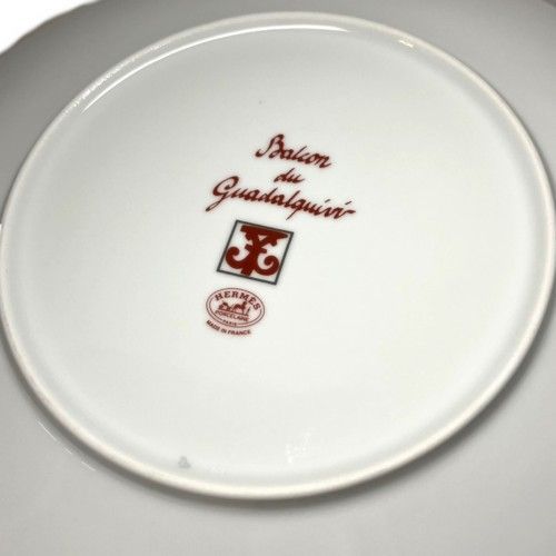 【楽天市場】【新品】 エルメス 食器 シリアル プレート 17cm ペア ガダルキヴィール ホワイト レッド ポーセリン 中皿 小皿 磁器 陶器  エルメス プレート HERMES エルメス お皿 サラダ ボウル 2個セット 丸型 ラウンド 高級 結婚祝い 記念 ギフト プレゼント 