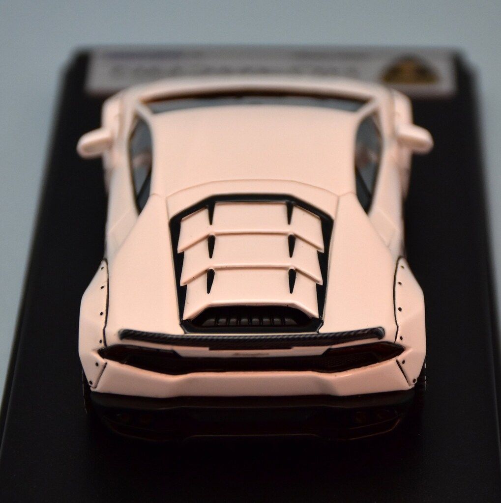 1|43 Lamborghini