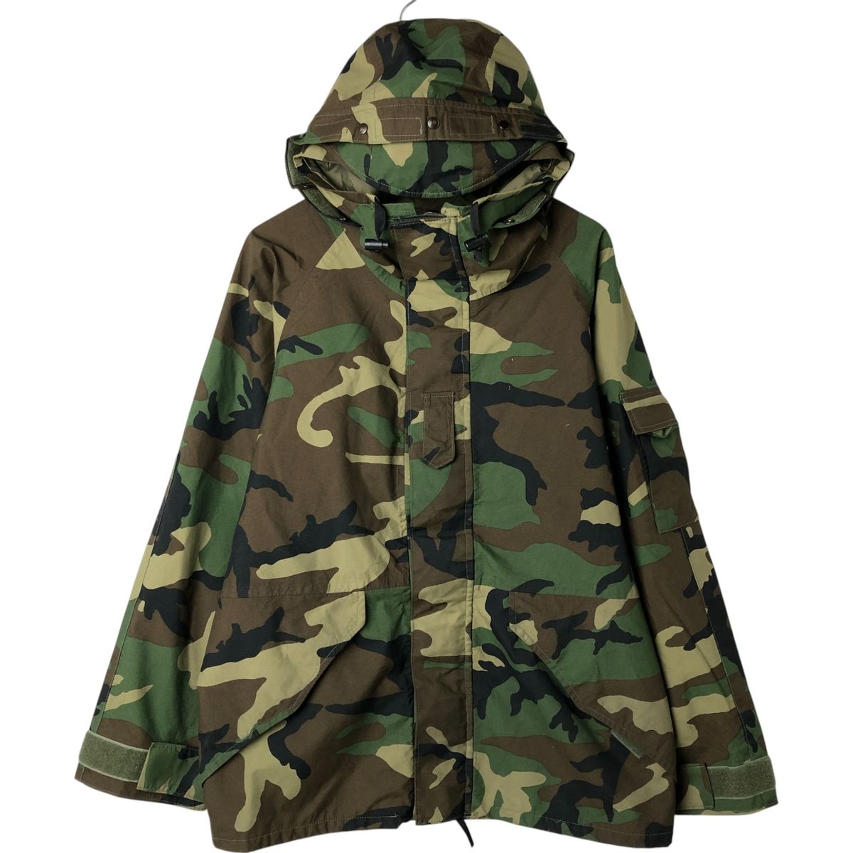 古着 民間品 ECWCS 後期型 迷彩柄 ウッドランドカモ ミリタリー ゴアテックスパーカー MEDIUM-REGULAR メンズM相当|eaa543879