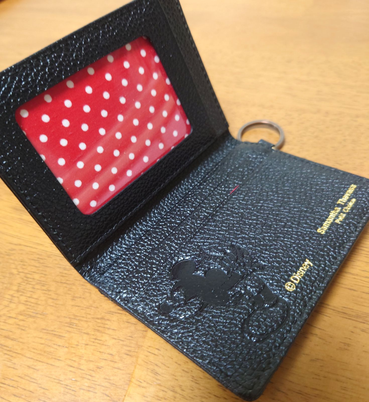 サマンサタバサ プチチョイス ディズニーミッキーミニーパスケース  ホワイト新品 サマンサタバサ Samantha Thavasa プチチョイス パスケース 定期
