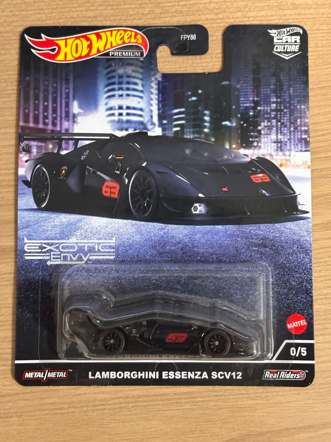【雷市場（ポンジャン）商品韓国直送】 ホットウィール リアルライダー エッセンツァ チェイスカー 未開封