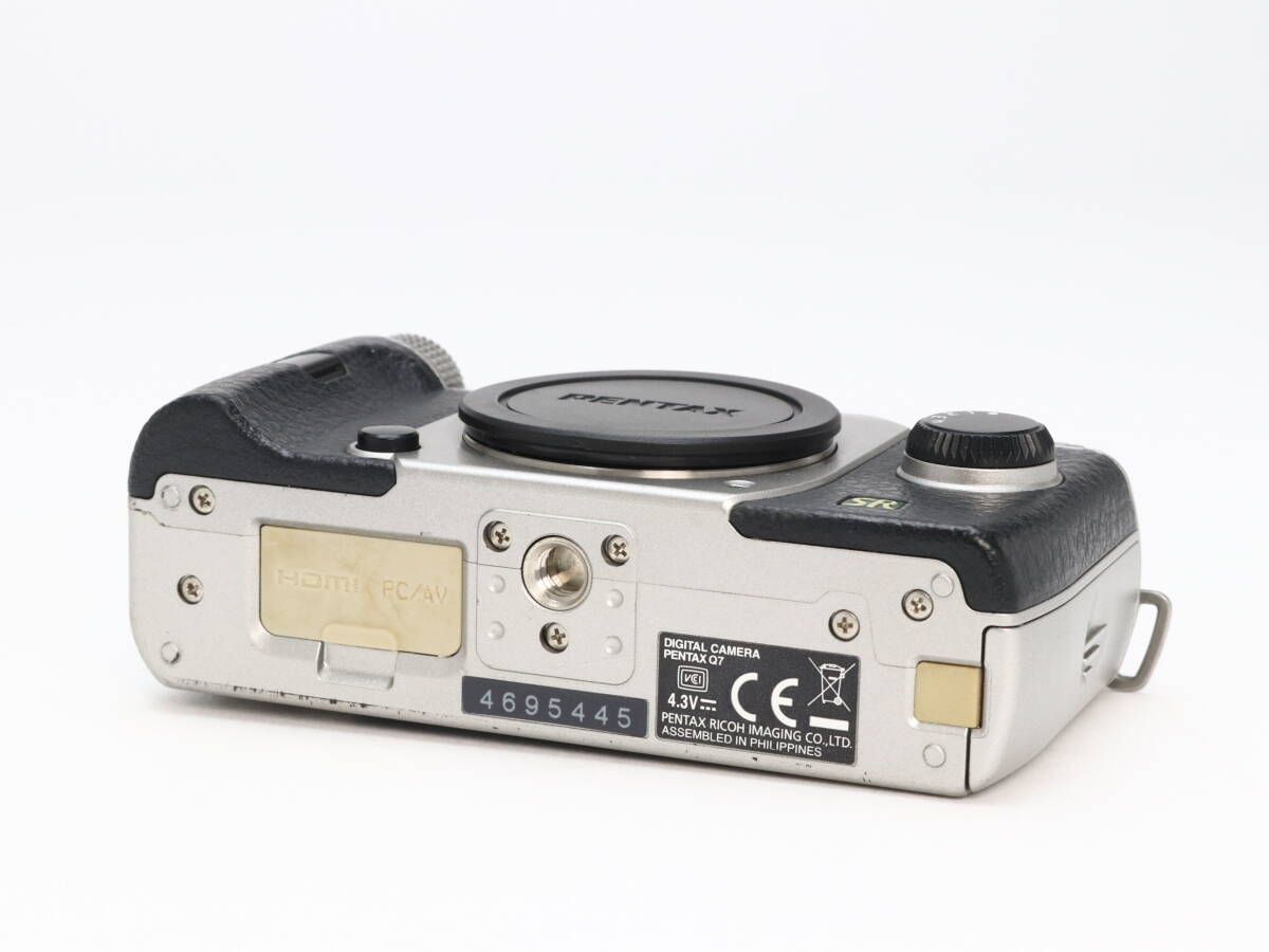 Pentax Q7 デジタルカメラ　ジャンク扱い ジャンクカメラ整備 PENTAX Q動作品3980円液晶割れ？違いました