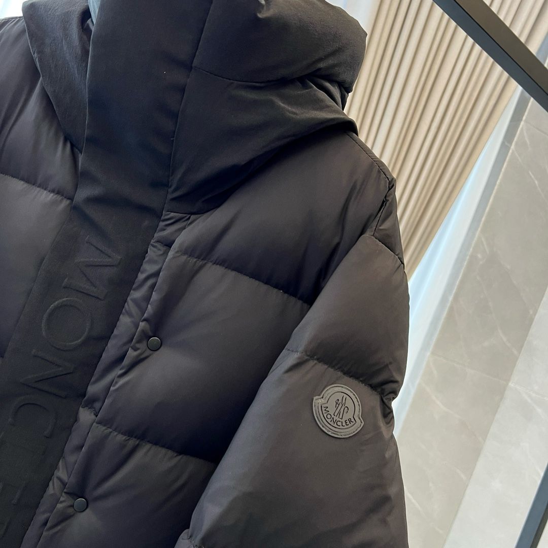【超メルカリ市価格】Moncler Malban ダウンジャケット　00 極美品 MONCLER モンクレール ダウンジャケット 00サイズ