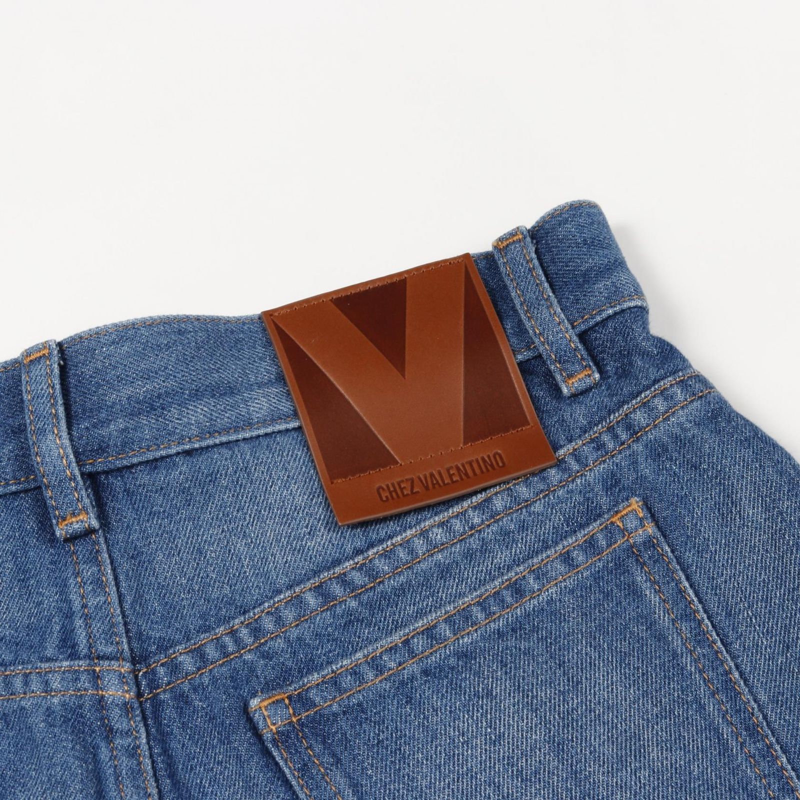 ヴァレンチノ Valentino