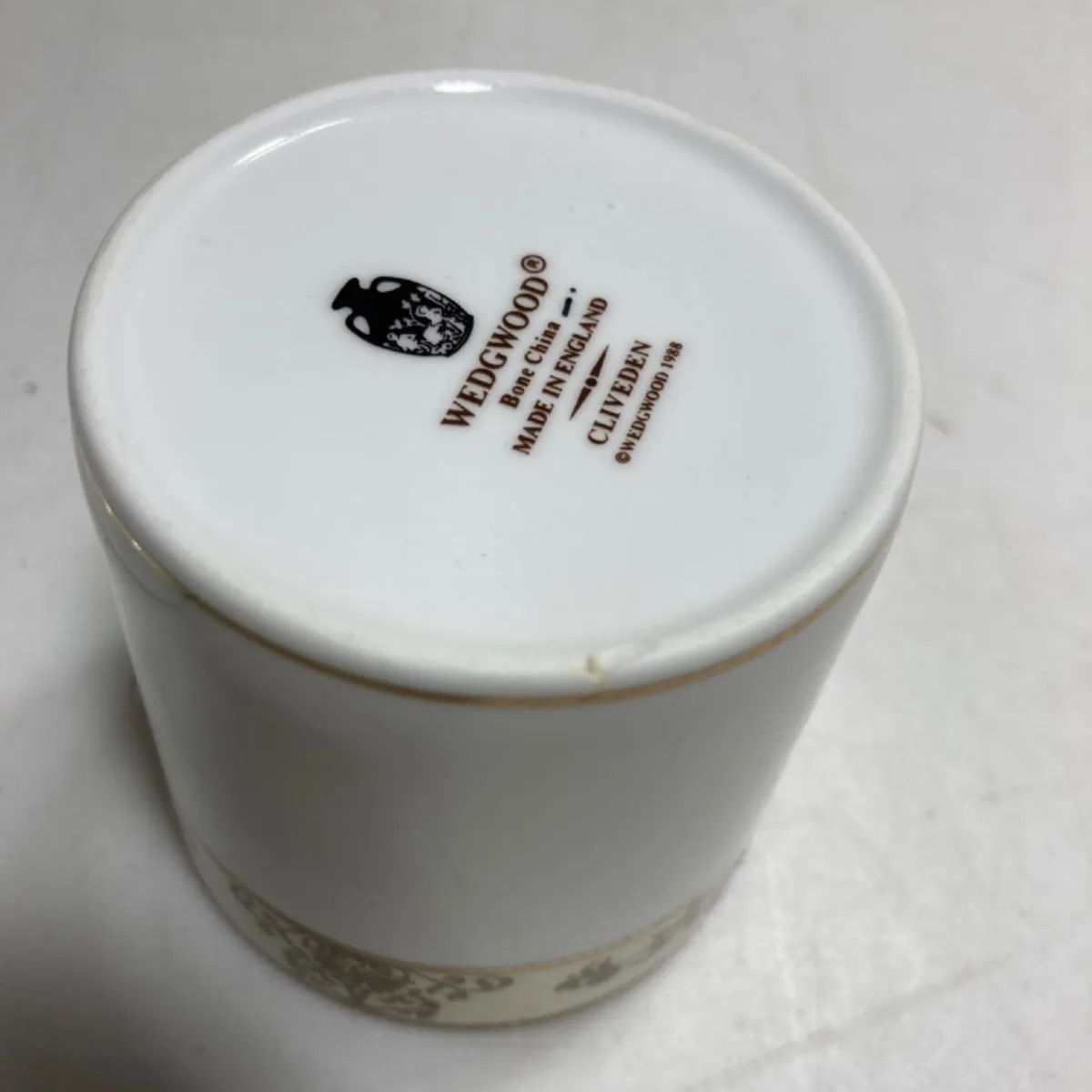 ウェッジウッド　黒壺 廃盤ウェッジウッドカップ&ソーサー ソーサー黒壺 WEDGWOOD ウェッジ