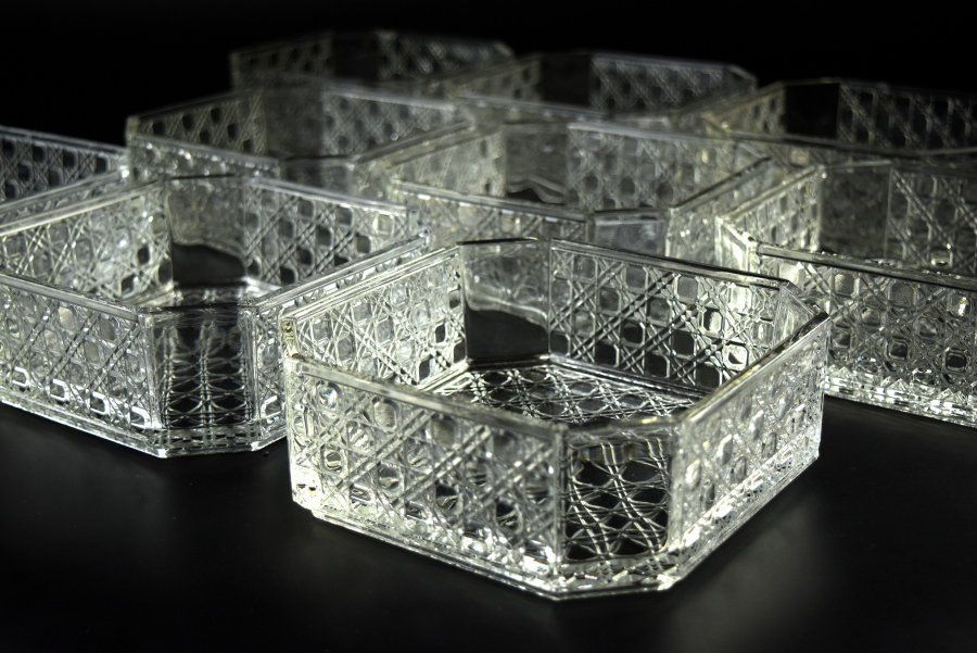 蔵A5208a2 ガラス 籠目紋 四方向付 角鉢 段重 九客